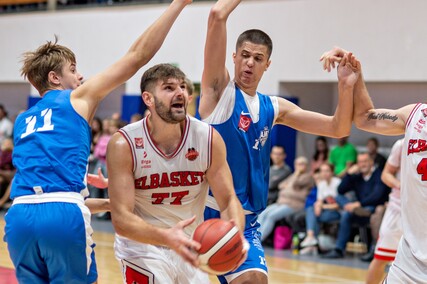 Elbasket uczy się ligi