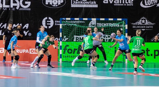 Wicemistrzynie za mocne