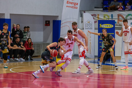 Kangury nie podskoczyły Elbasketowi