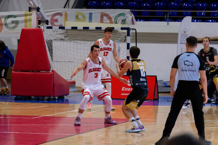 Kangury nie podskoczyły Elbasketowi