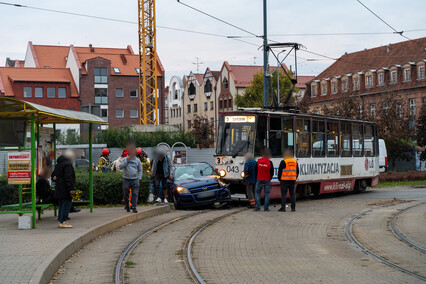 Zderzył się z tramwajem