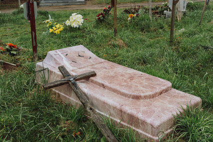 Groby nikomu nieznanych