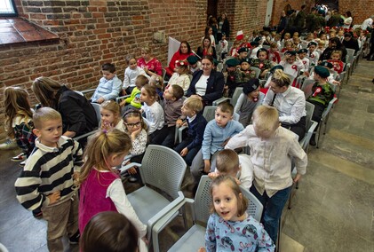 Przedszkolaki zaśpiewały o niepodległości