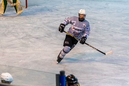 Elbląski debiut gdańskich hokeistów