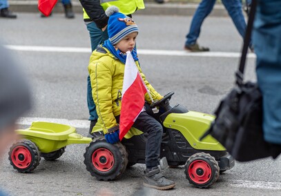 Rolnicy protestowali w Elblągu. „Żywność spoza UE jest nafaszerowana pestycydami”