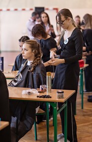 Zmagania super fryzjerów