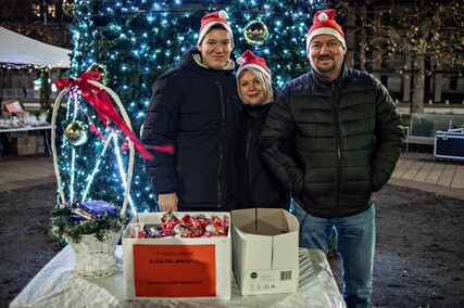 Wigilijny piątek na Placu Dworcowym