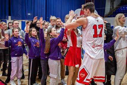 Charakterne zwycięstwo