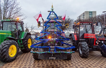 Gorący bigos, jemioła i życzenia od rolników