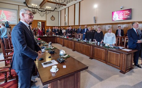 Ostatnia sesja w roku. Na koniec świątecznie