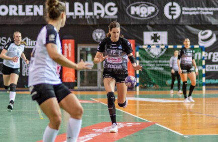 Świetna końcówka i trzy punkty Startu