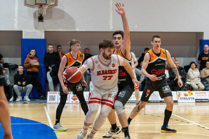 Ze Sklepu wzięli zwycięstwo