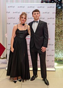 \"Ten wieczór należy do was\". Studniówka II LO