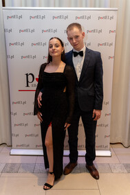 „Ostatnia prosta przed maturą”. Studniówka III LO