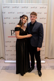 „Ostatnia prosta przed maturą”. Studniówka III LO