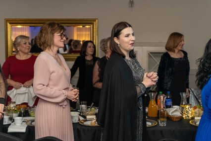 \"Dziś zapomnijmy o nauce, książkach, szkole\". Studniówka ZSISiU