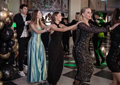 Taka noc już sie nie powtórzy. Studniówka IV LO