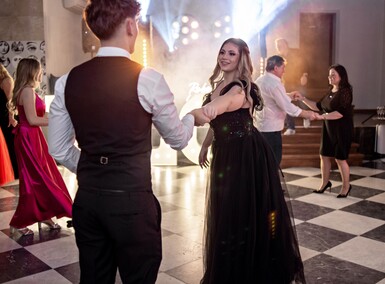 Taka noc już sie nie powtórzy. Studniówka IV LO