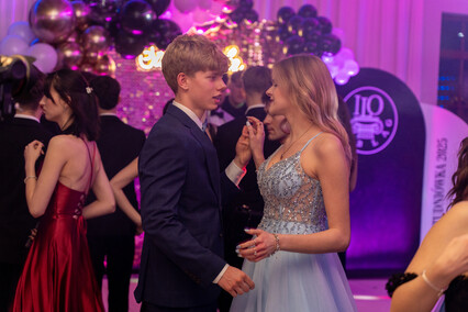 „Najpiękniejsze wspomnienia” - studniówka I LO w Elblągu