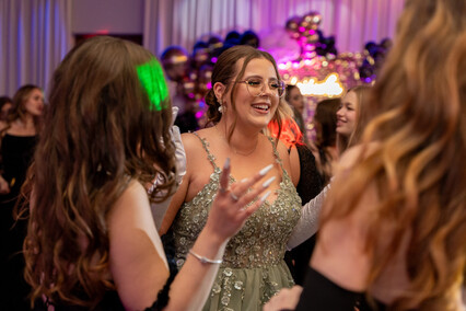 „Najpiękniejsze wspomnienia” - studniówka I LO w Elblągu