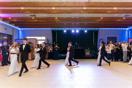 „Najpiękniejsze wspomnienia” - studniówka I LO w Elblągu