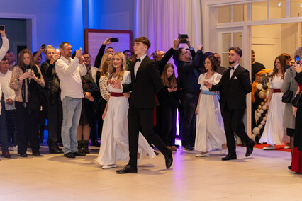 „Najpiękniejsze wspomnienia” - studniówka I LO w Elblągu