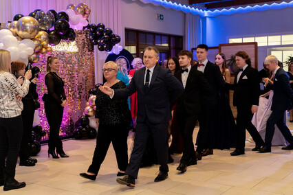 „Najpiękniejsze wspomnienia” - studniówka I LO w Elblągu