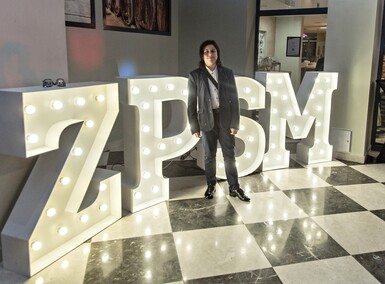 \"Czas jak gdyby się zatrzymał\". Studniówka ZPSM