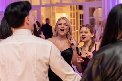 Walentynkowa studniówka Zespołu Szkół Technicznych