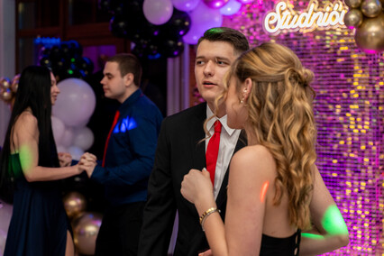 Studniówka ZSTI. „To dzień, na który długo czekaliście”