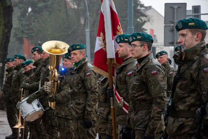 \"Ich życie było świadectwem niezłomności\"