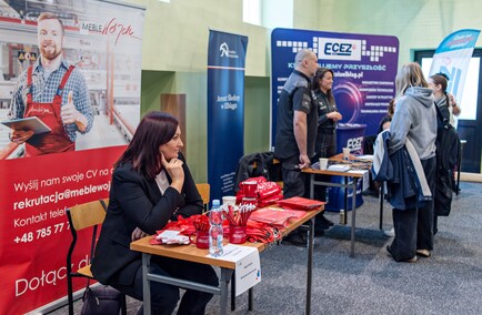 Praca szuka (młodego) człowieka