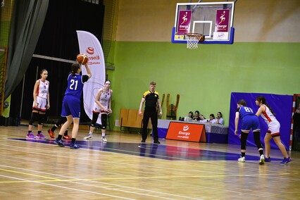 Awans koszykarek do ćwierćfinału mistrzostw Polski