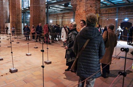 W labiryncie pod napięciem