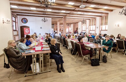 Obradowały pielęgniarki i położne