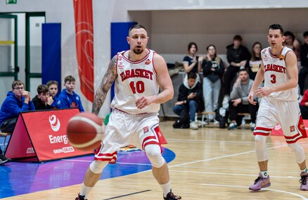 Elbasket traci play off