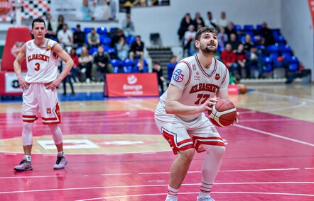 Elbasket traci play off