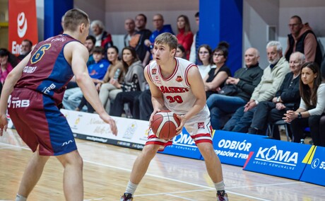 Elbasket traci play off