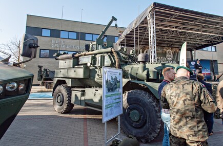 „W regionie potrzeba jeszcze 5 tysięcy żołnierzy”
