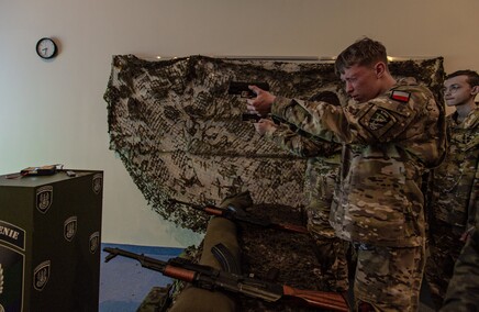 „W regionie potrzeba jeszcze 5 tysięcy żołnierzy”