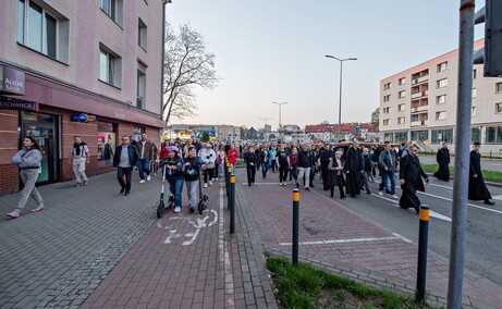 Ponieśli krzyż ulicami Elbląga