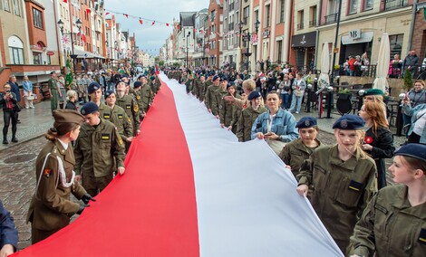 Biel i czerwień na starówce