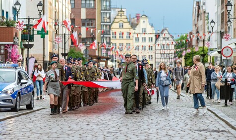 Biel i czerwień na starówce