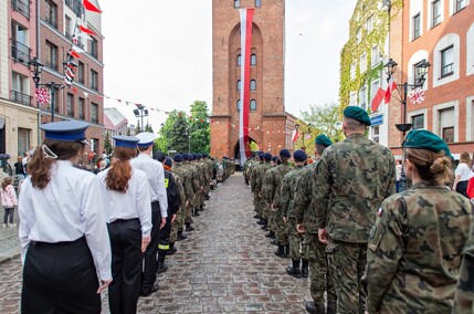 Biel i czerwień na starówce Biel i czerwień na starówce