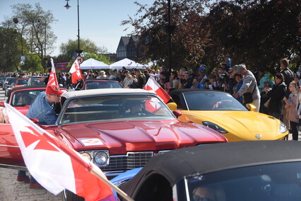 Kabriolety  na Starym Mieście Kabriolety  na Starym Mieście