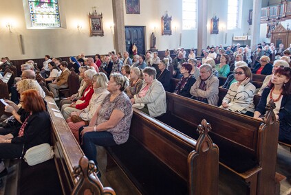 Chór i organy w świętym Wojciechu
