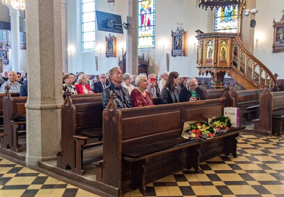 Chór i organy w świętym Wojciechu