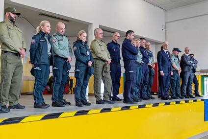 Nos i cztery łapy na służbie