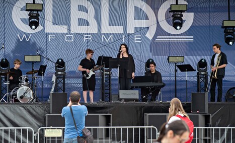 Studenci z kluczami do miasta