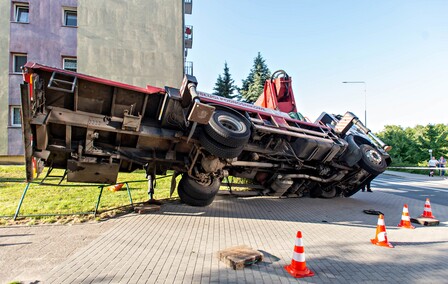 Podnośnik oderwał się od ziemi